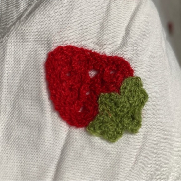 Strawberry midi smocked flutter sleeve Dress xs - Picture 4 of 14